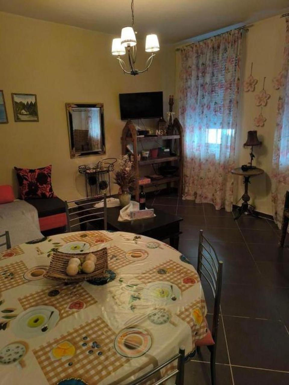 Cozy Apartment Alexandros Near Aqueduct カヴァラ エクステリア 写真